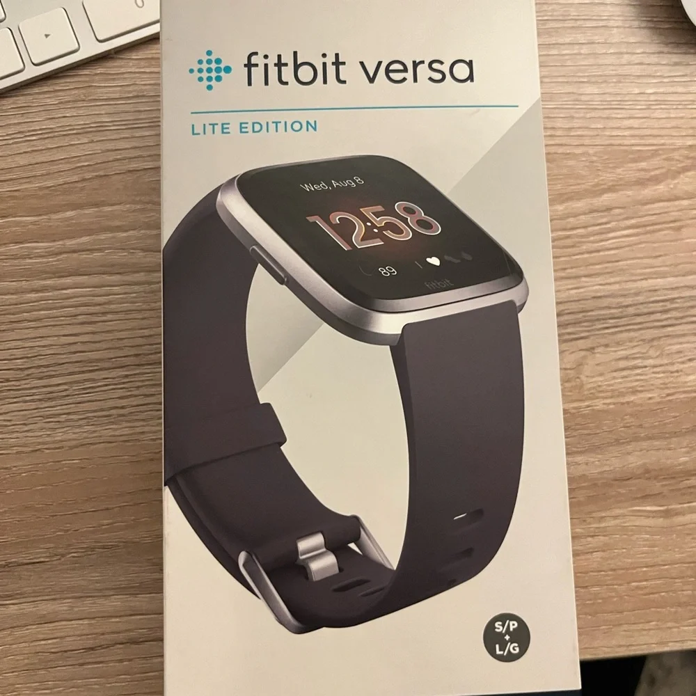 fitbit track fitness